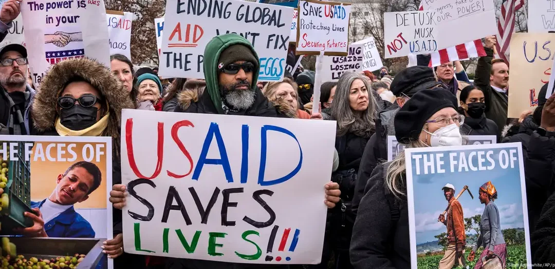 Juez federal paraliza ultimátum de Trump para las renuncias de empleados en EE.UU.