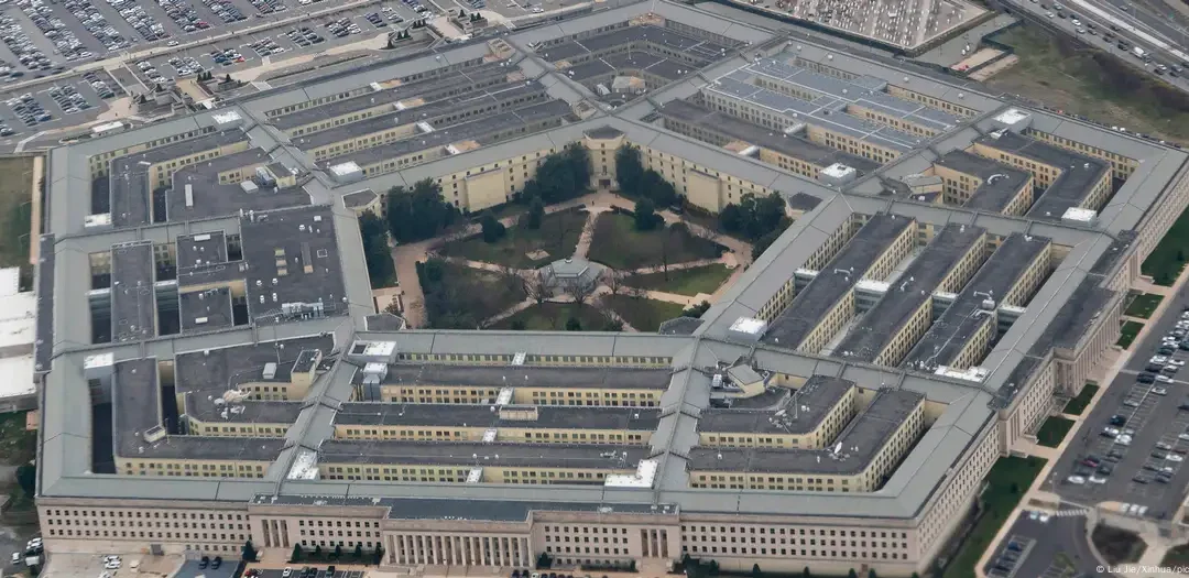 Pentágono y FBI piden a sus funcionarios no responder aún a Musk