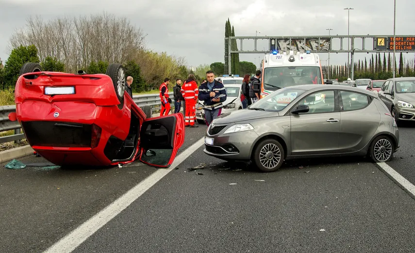 Activan en Florida servicio gratuito de remolque para conductores ebrios el fin de semana de San Patricio