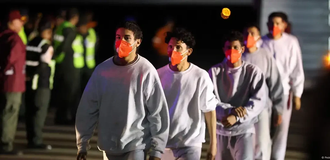 EEUU sancionará a Maduro si rechaza a deportados