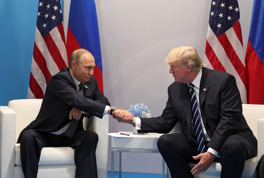 Putin acuerda con Trump un alto el fuego parcial