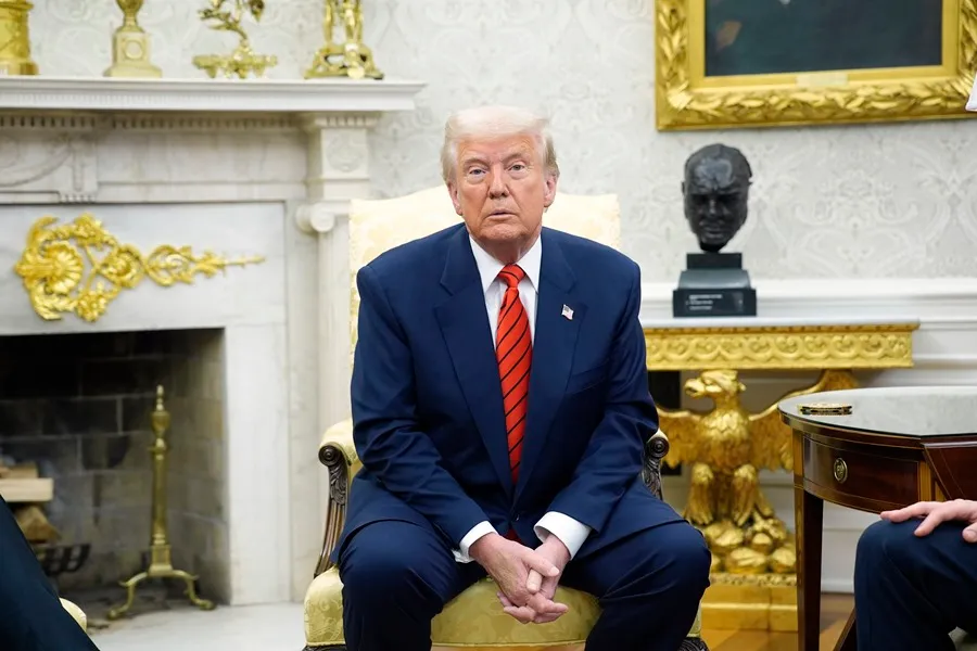 Un juez bloquea temporalmente el uso de la Ley de Enemigos Extranjeros