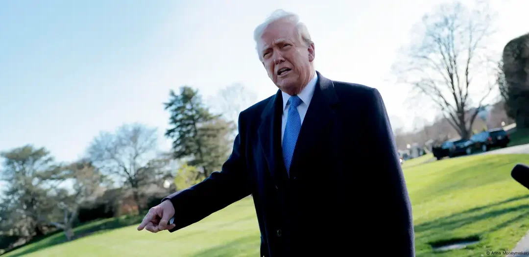 Trump sugiere alivio arancelario a China si vende TikTok