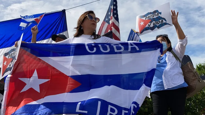Exilio cubano en Miami conmemora el 20 de Mayo con vigilia por los presos políticos