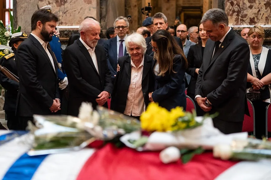Miles de personas le dieron el último adiós a José “Pepe” Mujica