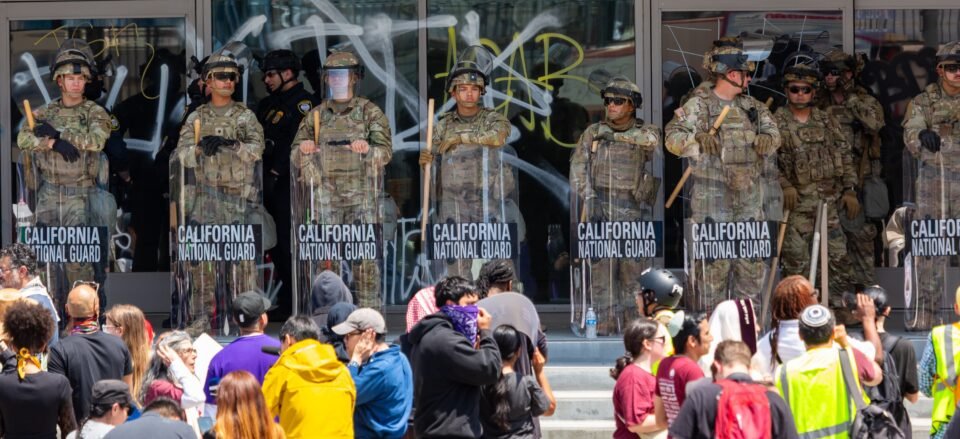 Tribunal de apelaciones avala control de Trump sobre la Guardia Nacional en California