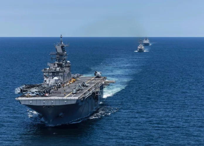 Diáspora latinoamericana apoya despliegue naval de EEUU contra el narcotráfico en Venezuela