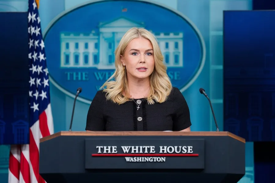 La Casa Blanca afirma que sus aliados en la región apoyan el despliegue naval para combatir a Maduro