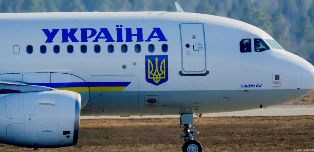 Cierre de aeropuertos en Copenhague y Oslo por avistamientos de drones