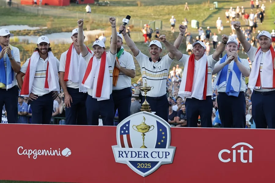 Europa supera a EE.UU. en un cierre de infarto y revalida su título en la Copa Ryder