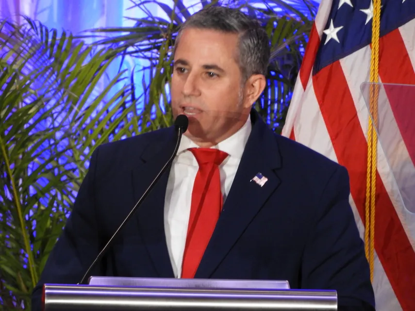 Miami-Dade tomará Medidas enérgicas contra empresas con nexos con Cuba