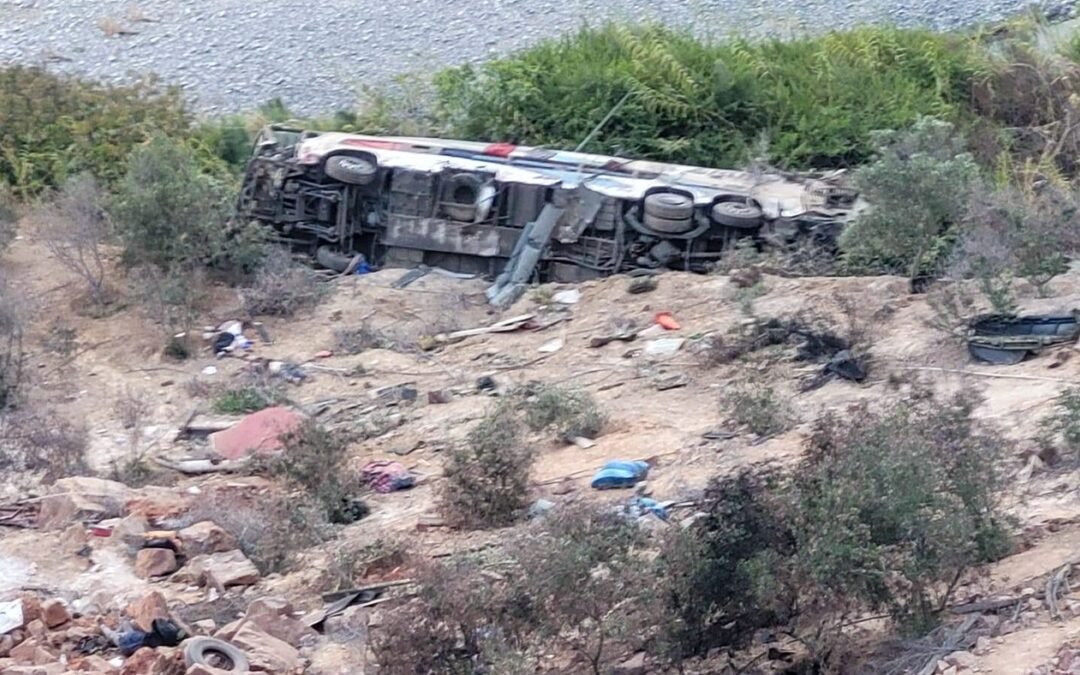 Tragedia en Perú: accidente de autobús deja al menos 37 muertos en Arequipa
