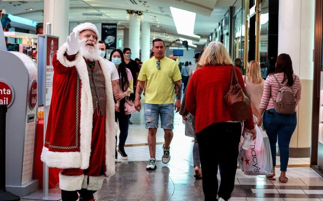 Policía de Miami despliega operación «Ayudantes de Santa»