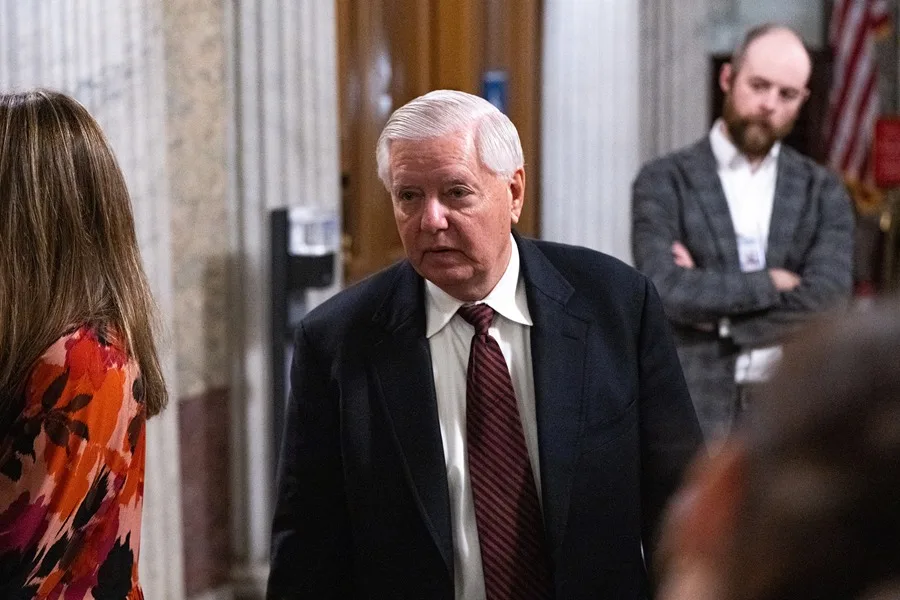 Senado avanza acuerdo provisional para reabrir el Gobierno Federal y poner fin al cierre récord