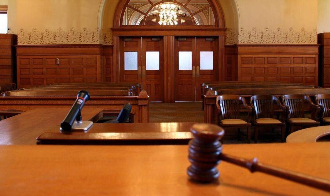 Dos hombres a prisión por conspiración de medicamentos falsificados