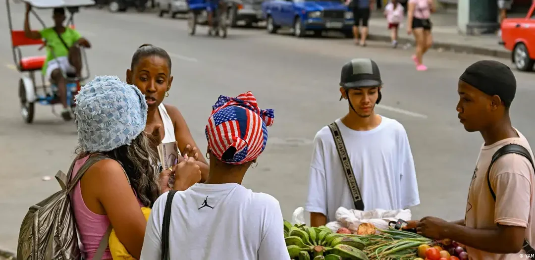 Empresa de Hialeah autorizada para canalizar fondos a través de bancos cubanos