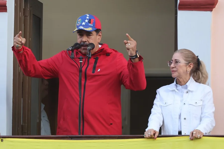 Maduro lanza advertencia a José Antonio Kast tras su triunfo en Chile