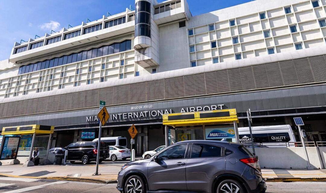 Aeropuerto de Miami recupera la normalidad tras una tarde de pánico por falsa alarma de tiroteo
