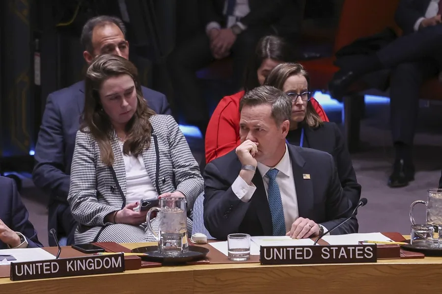 EE.UU. advierte a Irán que “todas las opciones están sobre la mesa” ante la represión interna