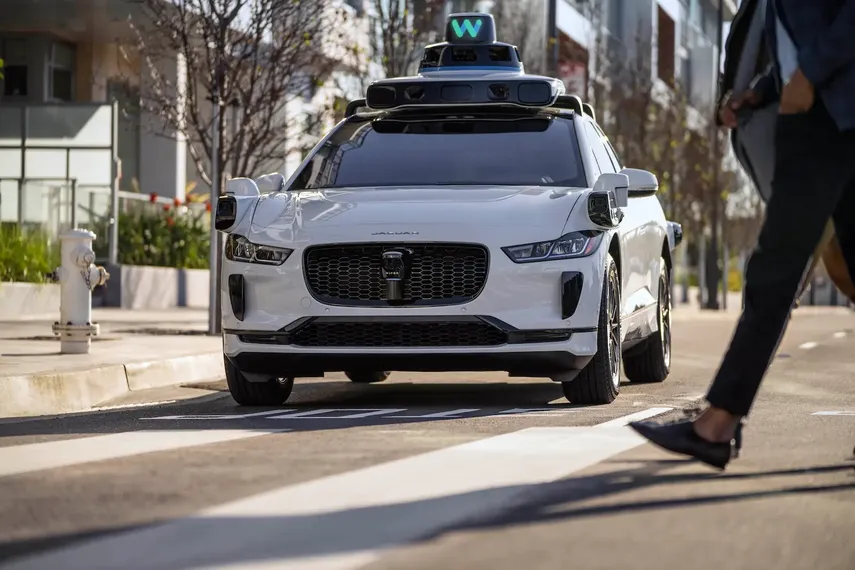 Los vehículos autónomos de Waymo inician operaciones en zonas clave de Miami