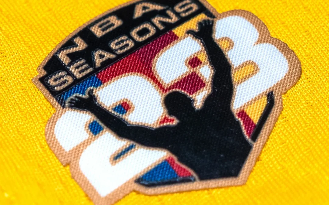 LeBron James inmortaliza su temporada 23 con una alianza exclusiva de coleccionismo junto a Topps