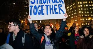 Protestas en el sur de Florida y debate en FIU marcan el primer aniversario del segundo mandato de Trump