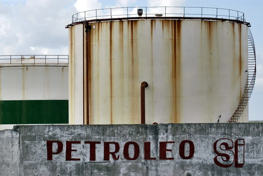 Estados Unidos aplica severas sanciones financieras contra la petrolera estatal de Cuba CUPET