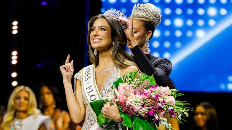 La enfermera de origen latino Aileen Cerchiara se corona como Miss Florida USA