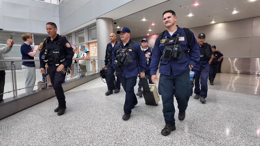 Regresan a Miami las brigadas de rescate tras misión en Venezuela