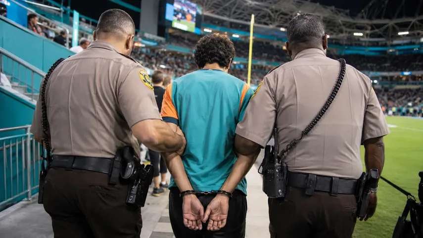 Seis detenidos y seis expulsados en el Hard Rock Stadium durante el Mundial
