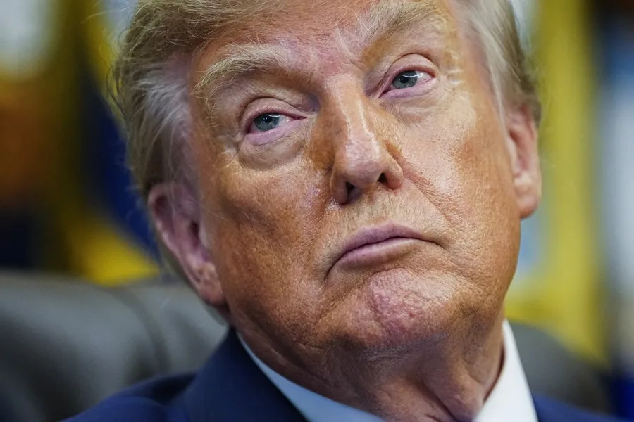 Donald Trump acusa a Canadá de aplicar altos aranceles tras el colapso del diálogo comercial