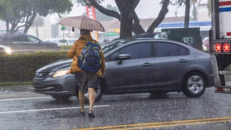 Tormentas y fuertes lluvias regresan al sur de Florida
